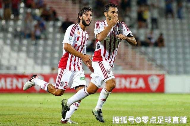  朗斯铁卫乌龙球葬送关键战役  